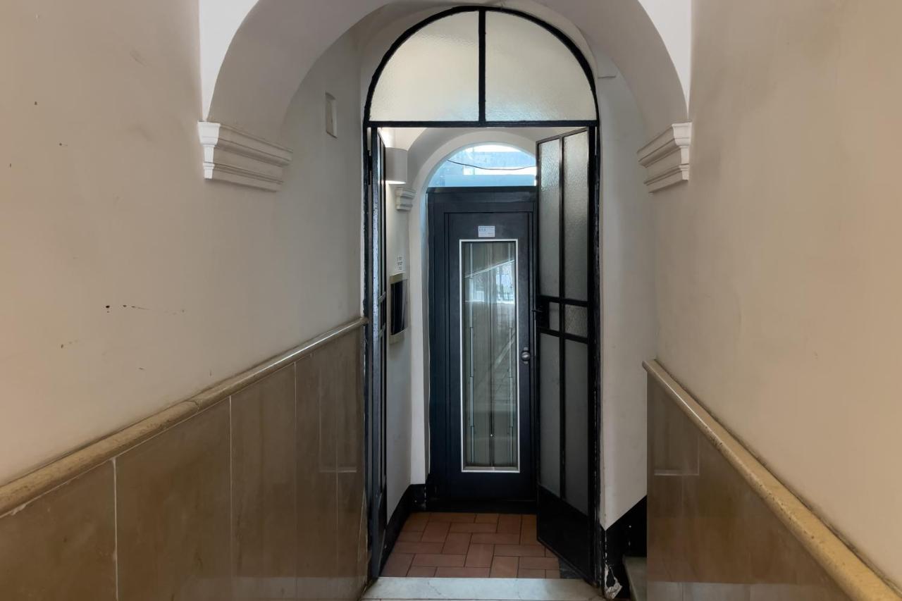Colosseo Stylish Penthouse Рим Экстерьер фото